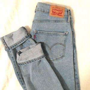 Levi's Light Blue Skinny Jeans